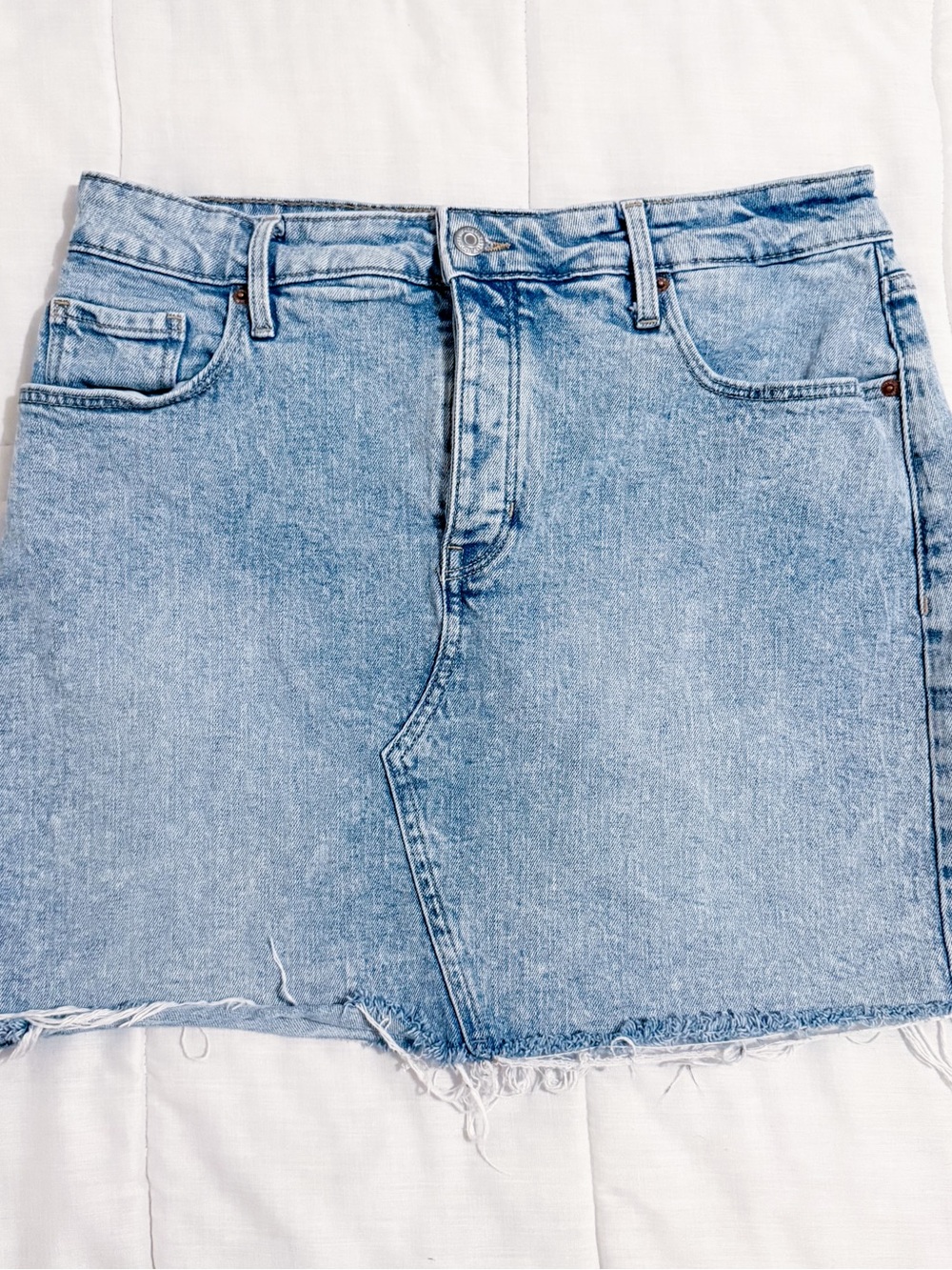 Old navy light wash denim mini skirt